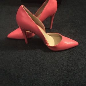 MIA brand new Coral Pumps